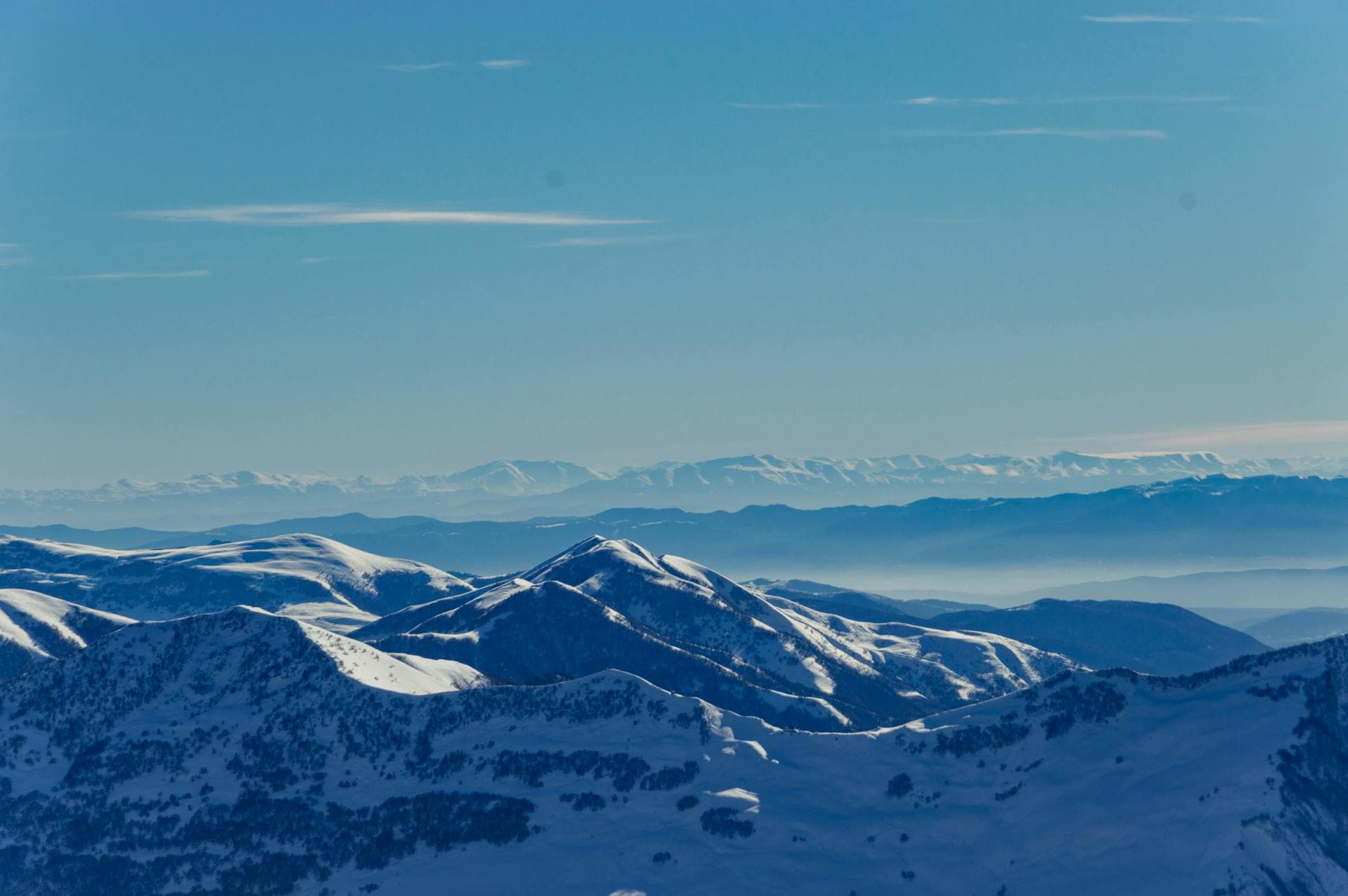 Georgia in Winter: Gudauri Ski Guide, Snowy Caucasus & What to Expect (2026)