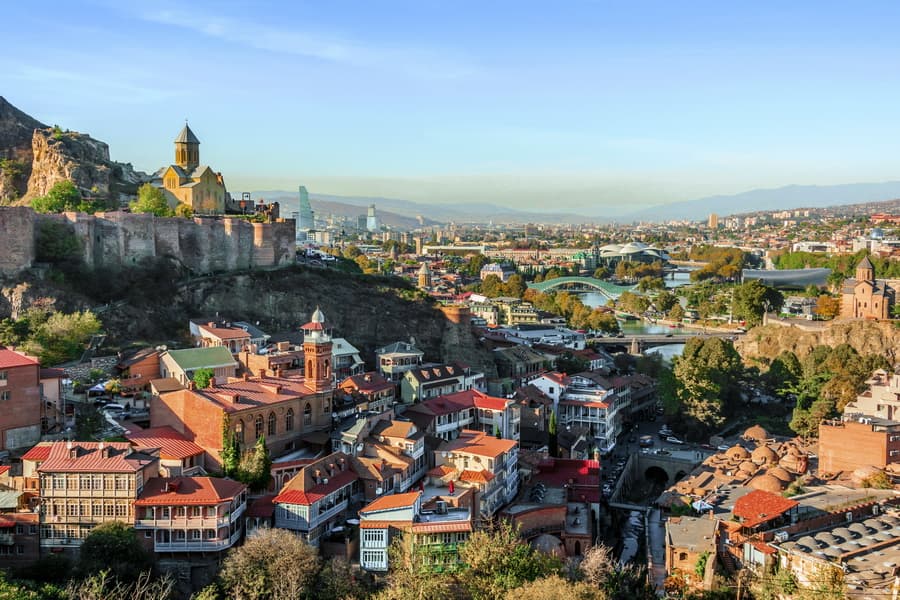 Die ultimative Georgien-Reiseroute: 8 Tage im Kaukasus